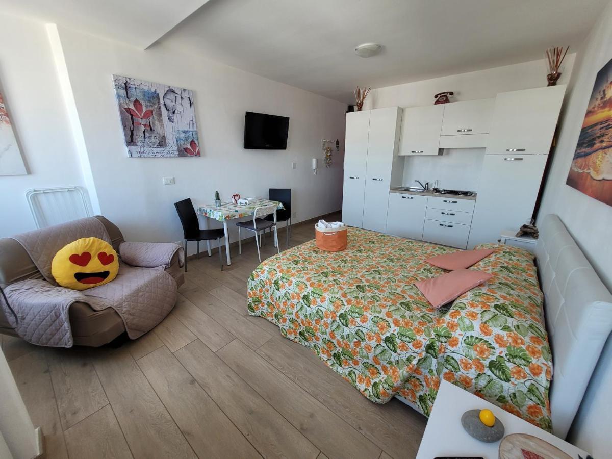 ליגננו סביאדורו Rosato 3 Sea View Apartment מראה חיצוני תמונה